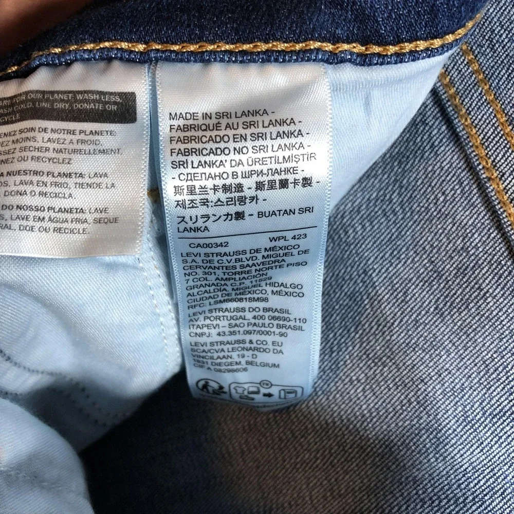 Levis 311 Shaping Skinny Jeans Womens 34 Medium‎ Wash Stretch Denim